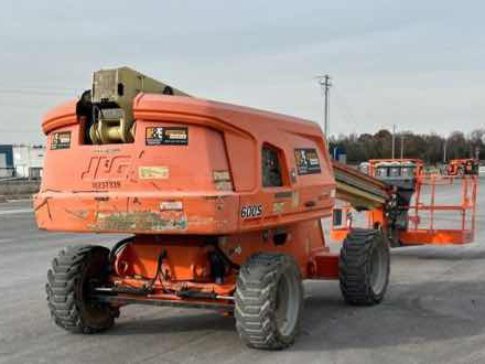 2018 JLG 600S-4