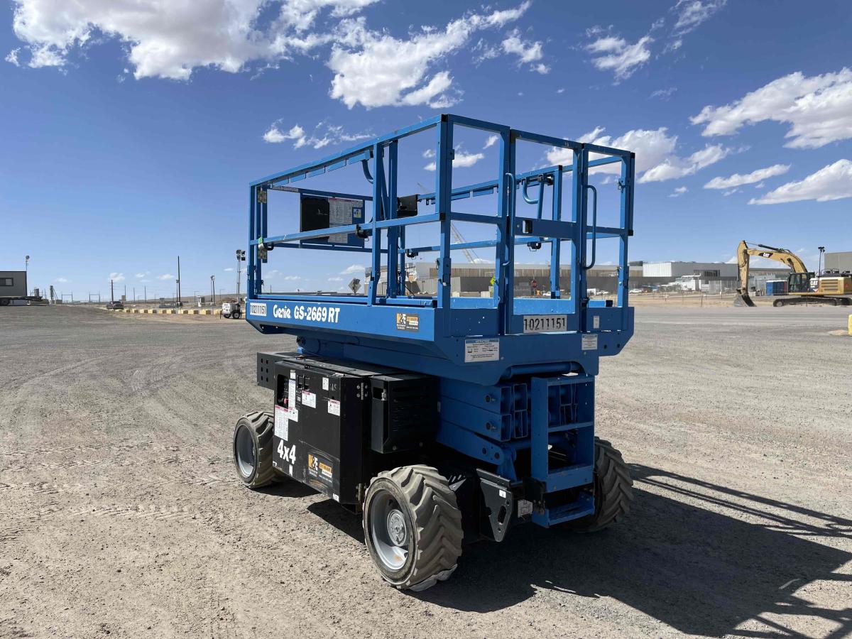 2017 Genie GS-2669 RT