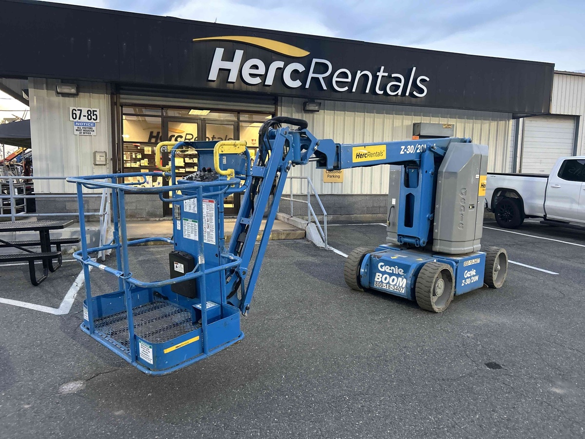 2017 Genie Z-30/20 N