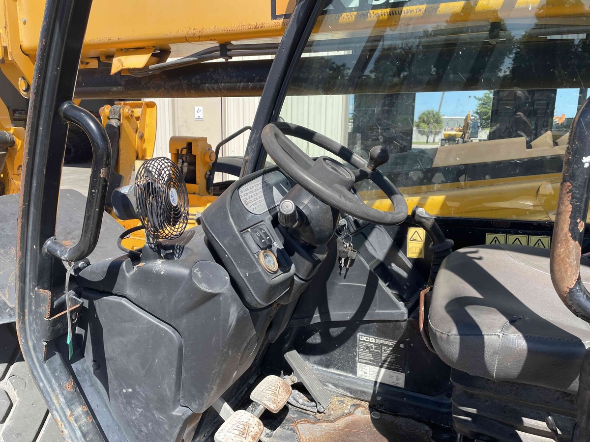 2020 JCB 510-56-8