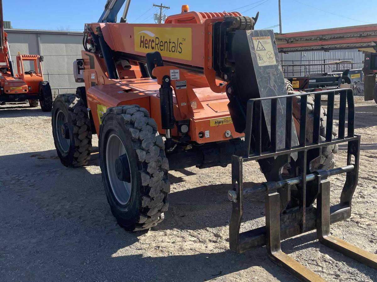 2018 SkyTrak 8042