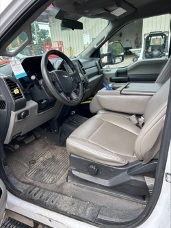 2019 Ford F550-7
