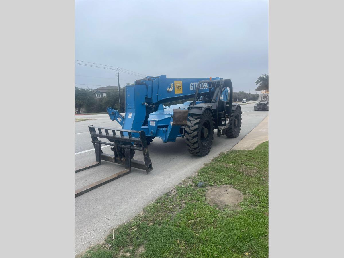 2018 Genie GTH-1056
