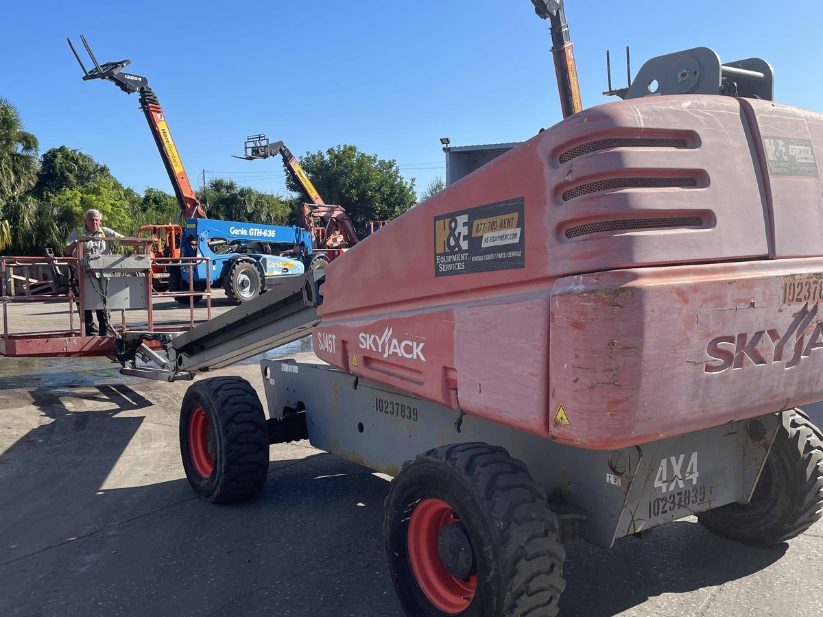 2018 Skyjack SJ45 T