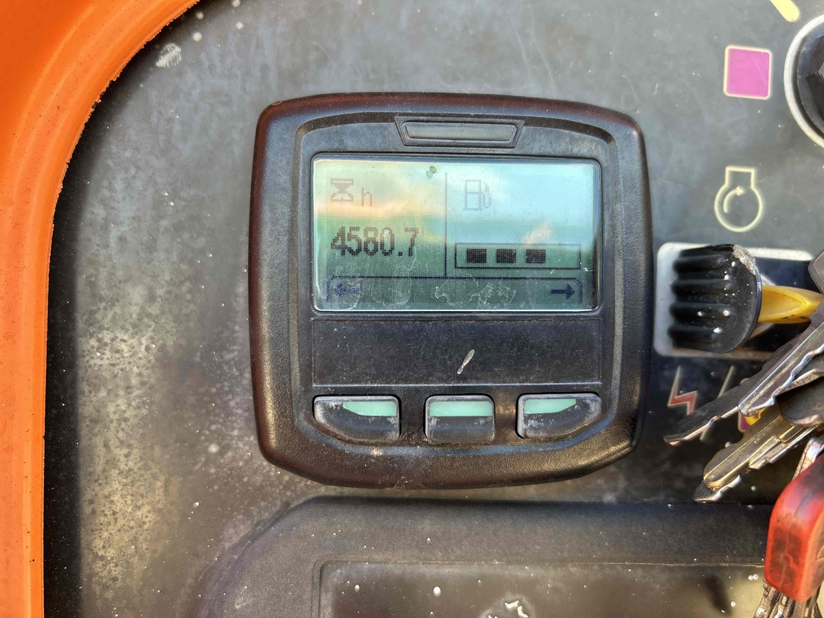 2017 JLG 460SJ-5