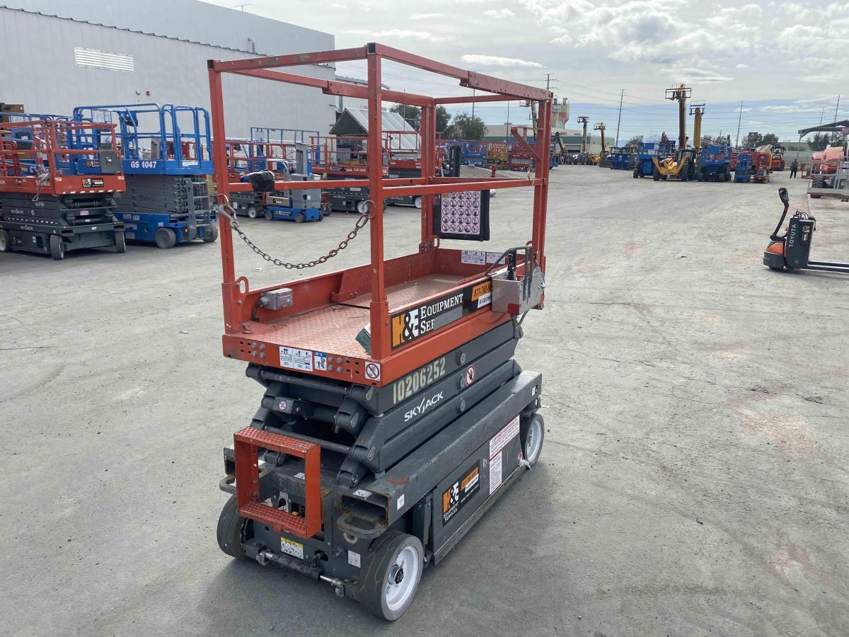 2016 Skyjack SJ3219
