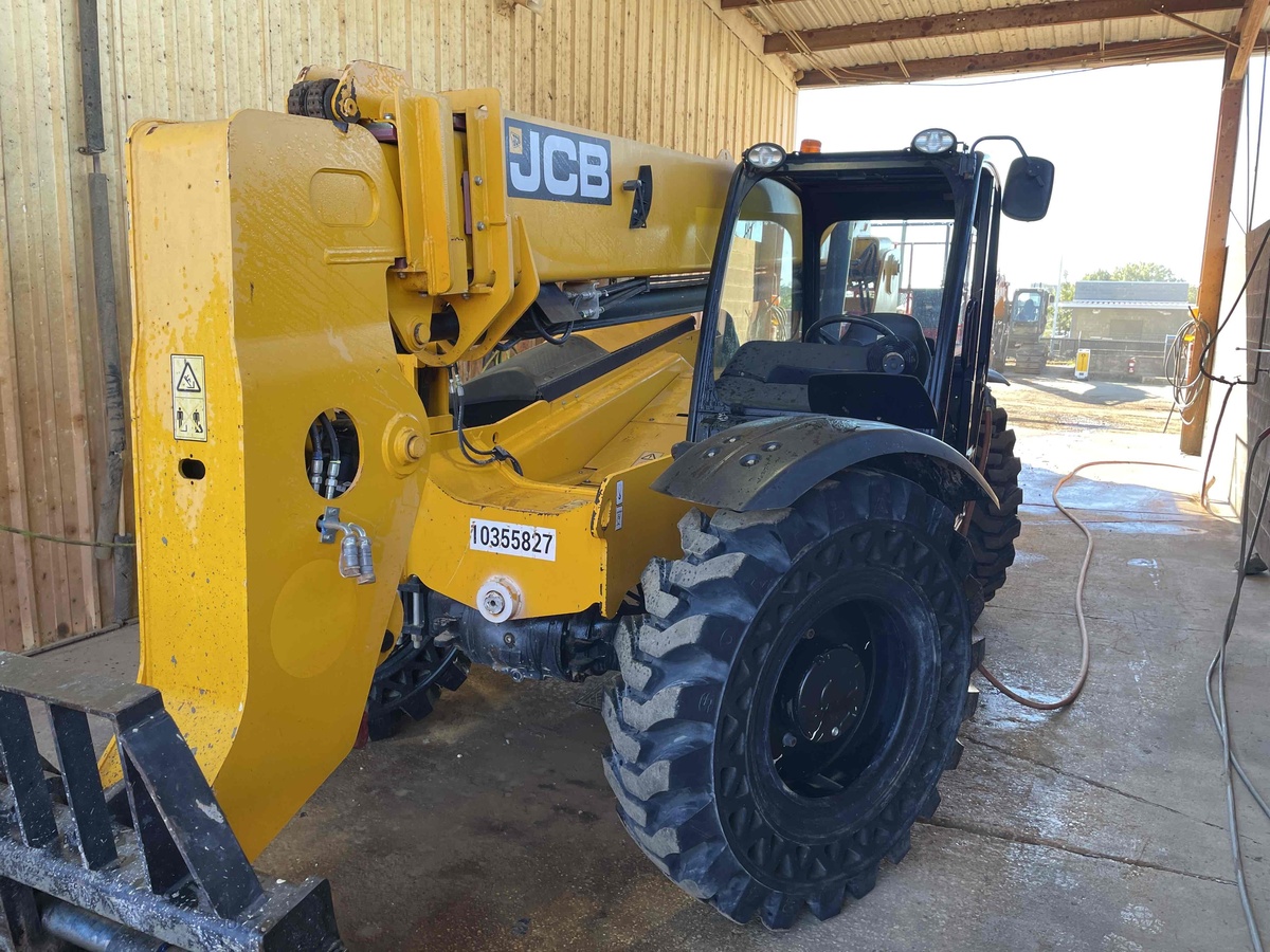 2022 JCB 507-42-2