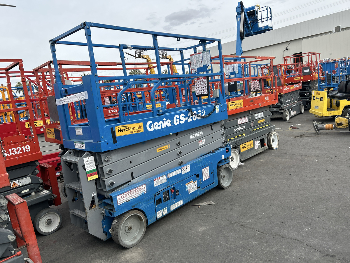 2017 Genie GS-2632