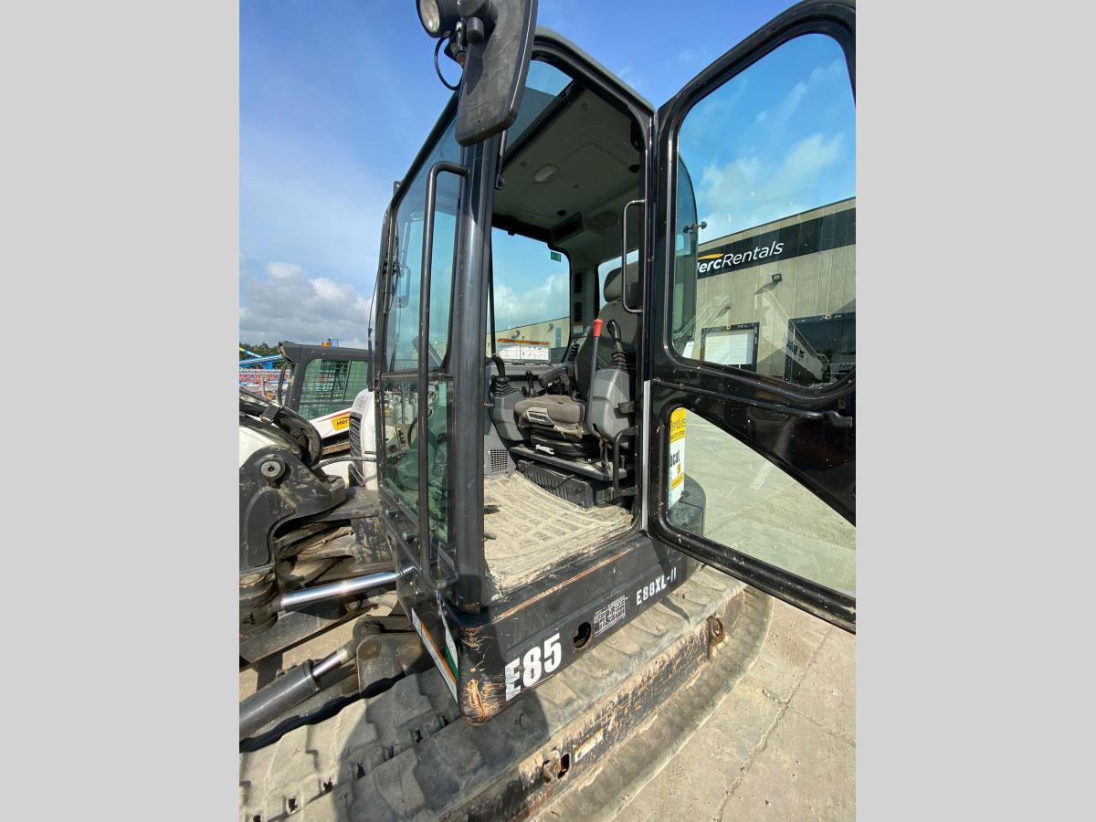 2017 Bobcat E88-5