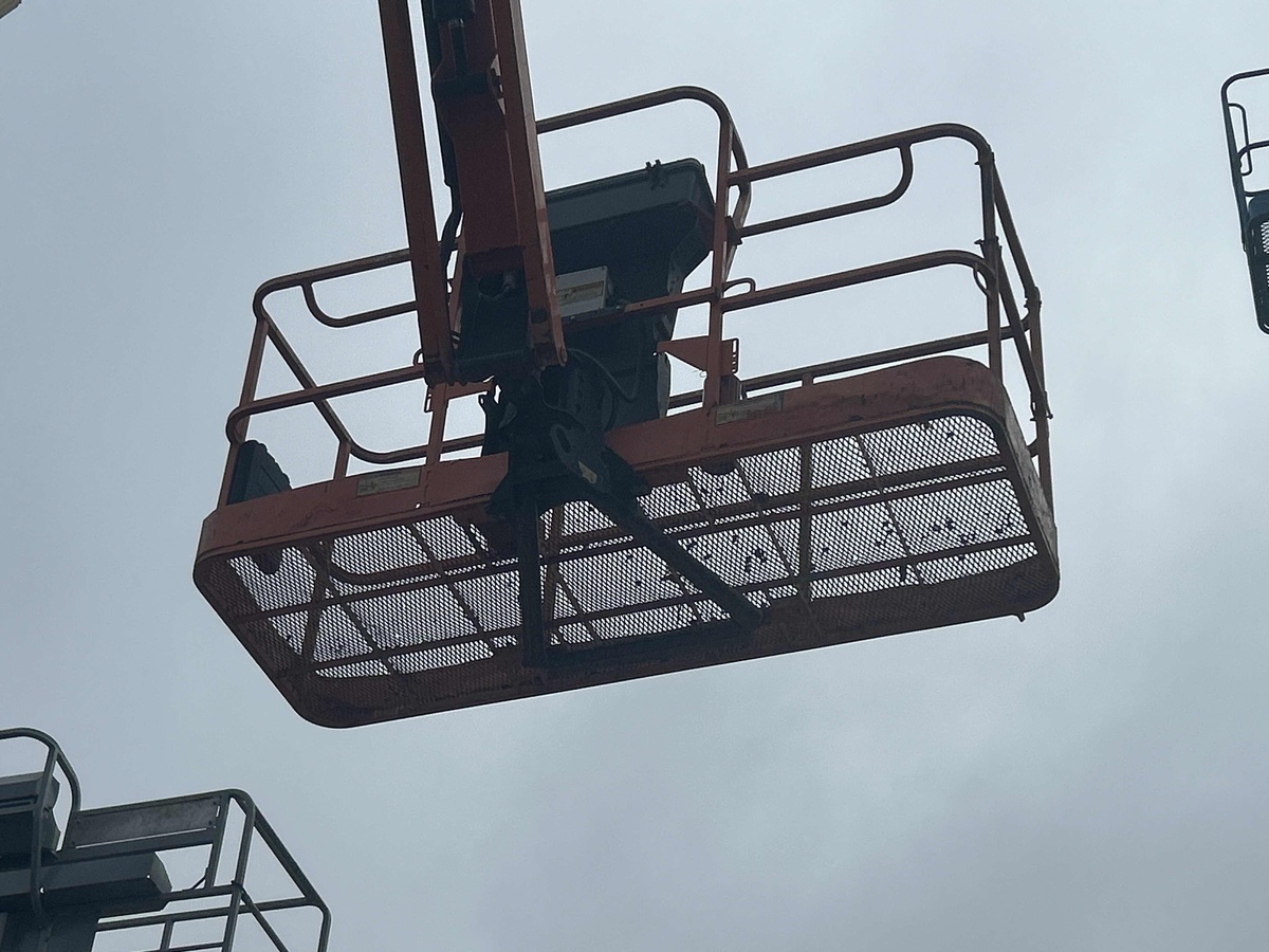 2018 JLG 460SJ-4