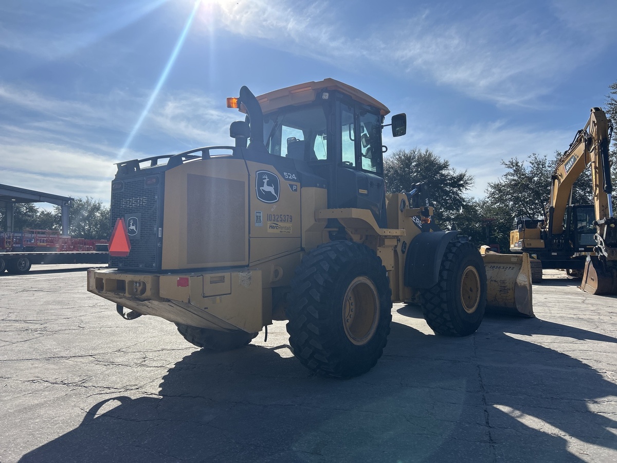 2021 John Deere 524 P-3