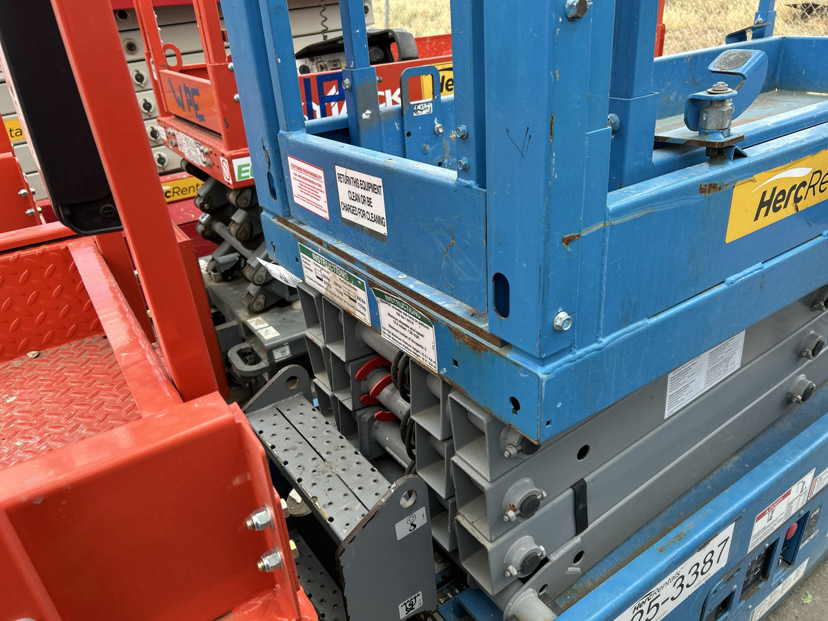 2019 Genie GS-1930-4