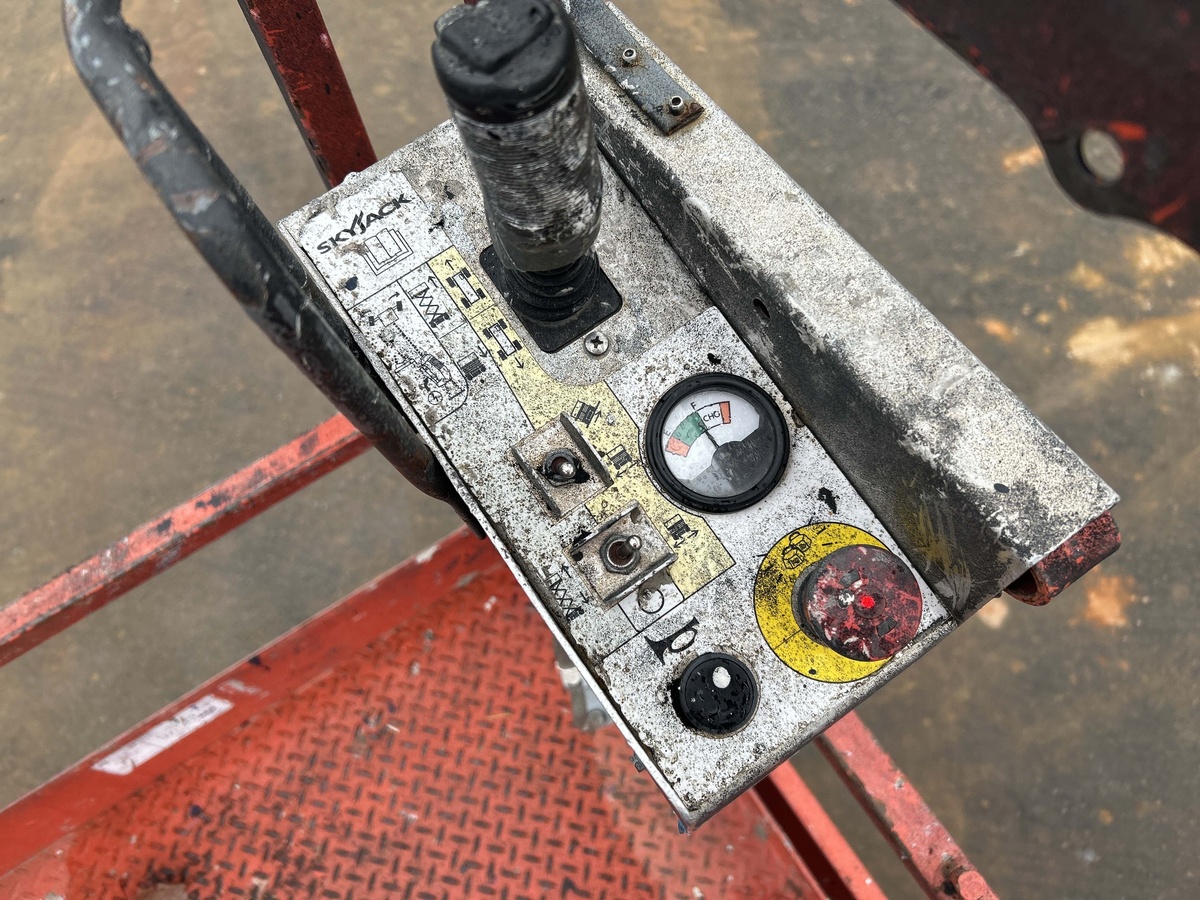 2020 Skyjack SJ4740-7