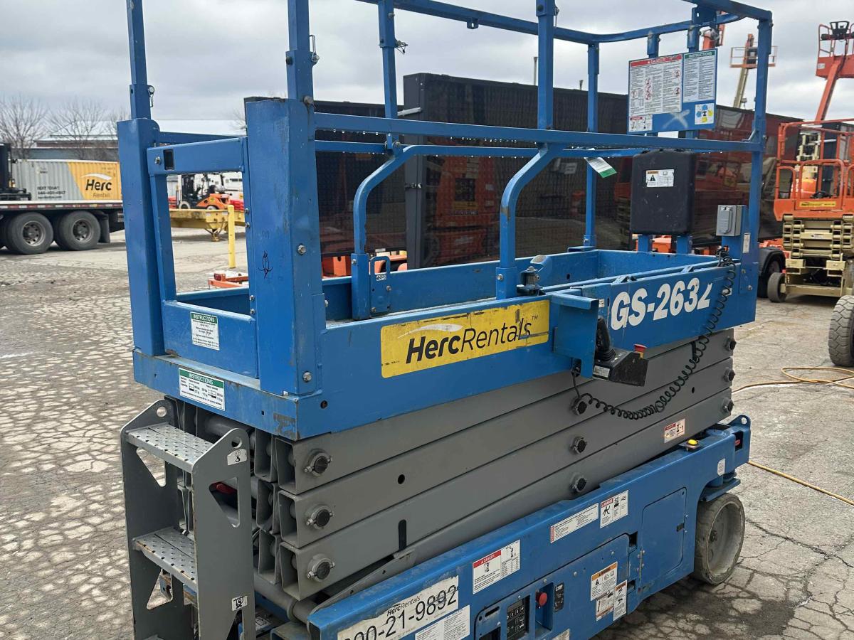 2018 Genie GS-2632