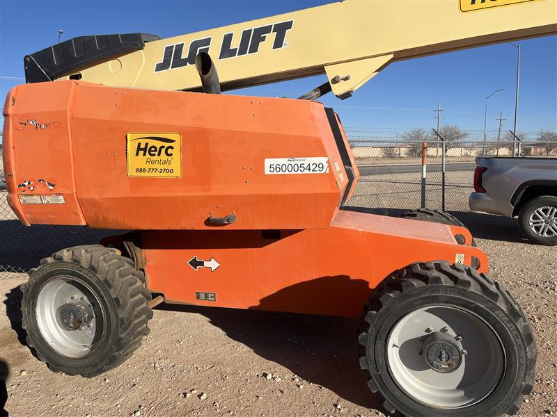 2013 JLG 600S