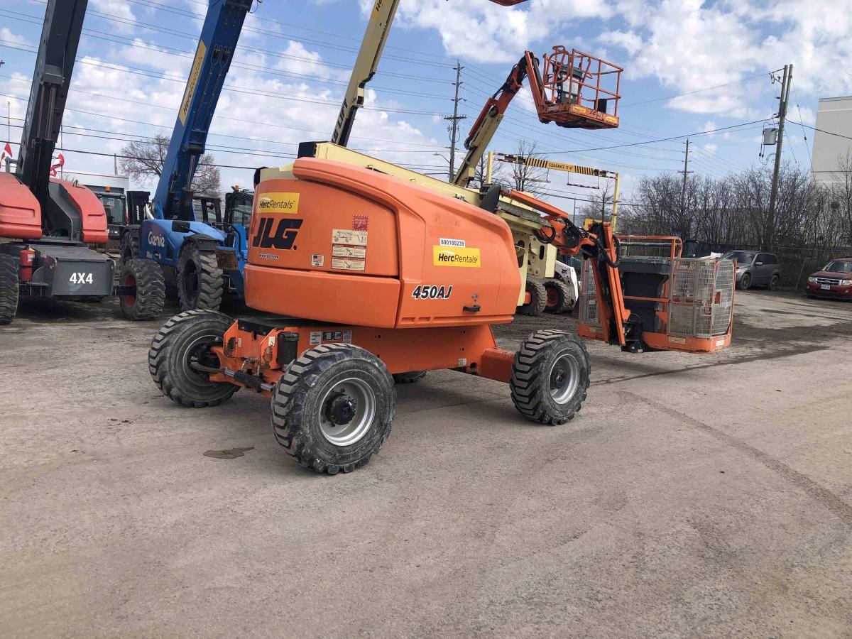 2017 JLG 450AJ-1