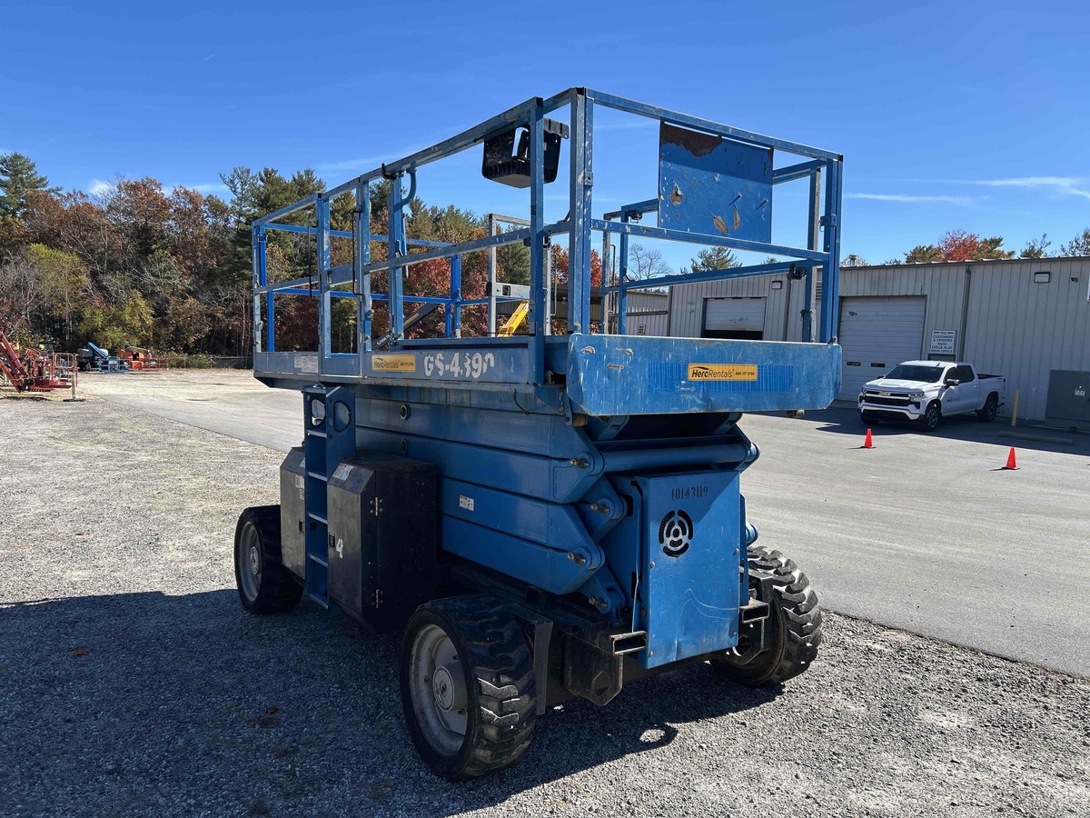 2014 Genie GS-4390 RT-3