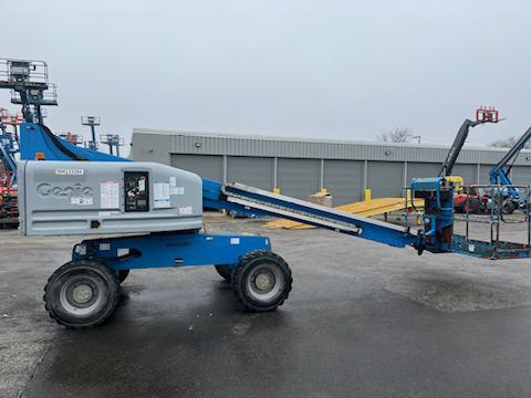 2018 Genie S-40
