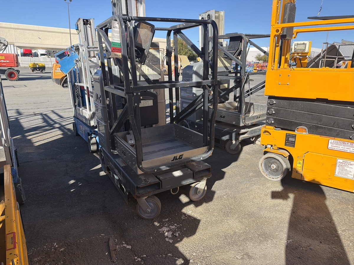 2018 JLG 20MVL-2