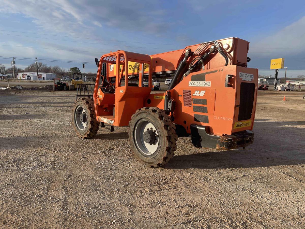 2018 SkyTrak 8042