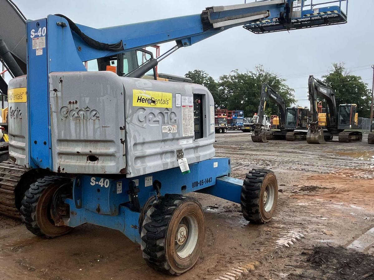 2015 Genie S-40-2