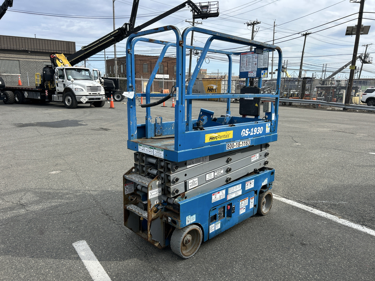 2017 Genie GS-1930-4