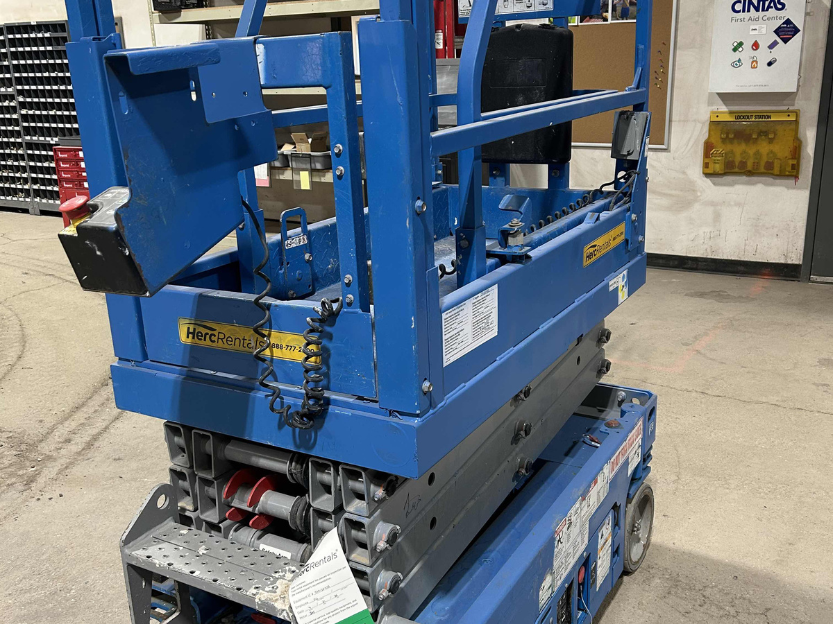 2019 Genie GS1330M-7