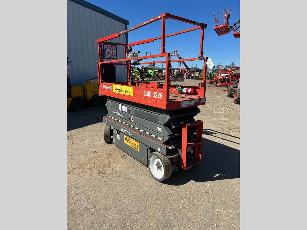 2016 Skyjack SJ3226