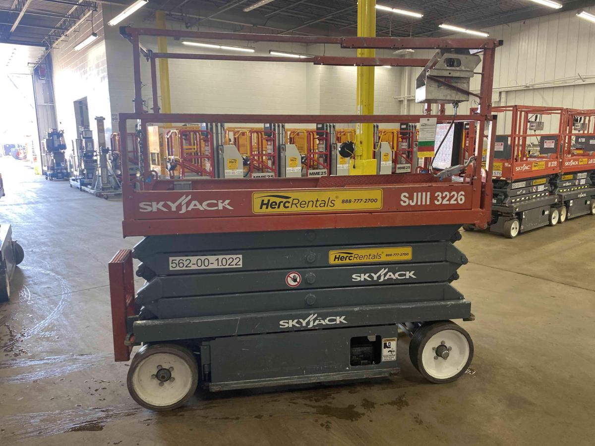 2015 Skyjack SJ3226