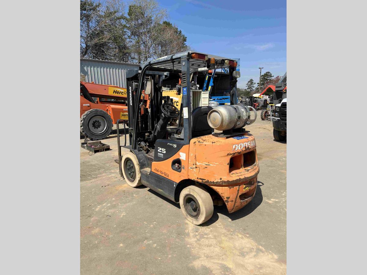 2012 Doosan G25P-5