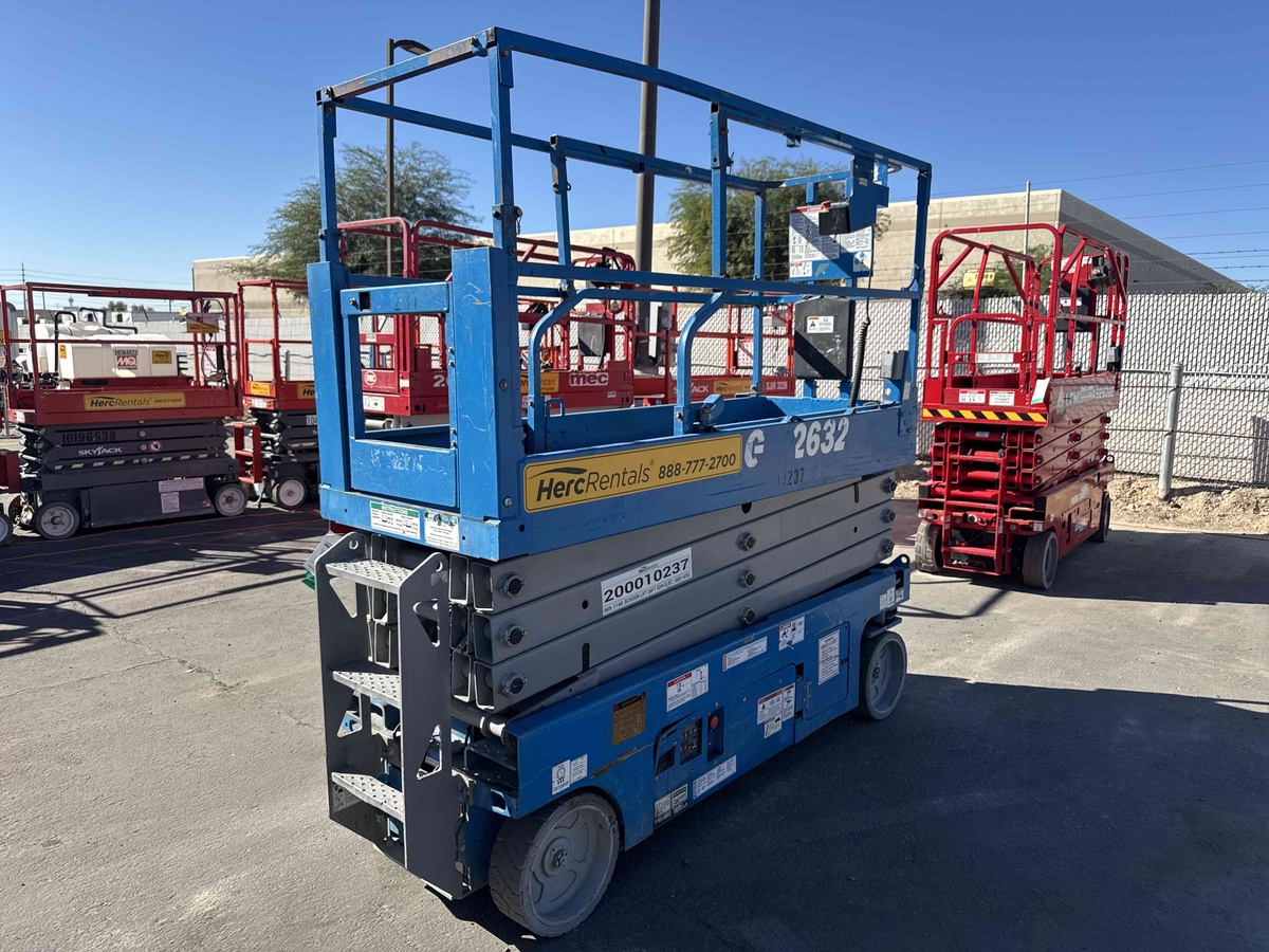 2017 Genie GS-2632