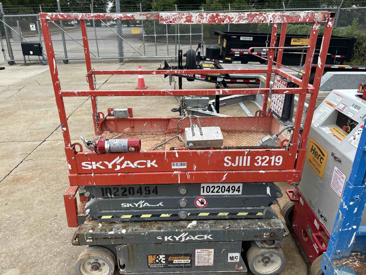 2017 Skyjack SJ3219-1