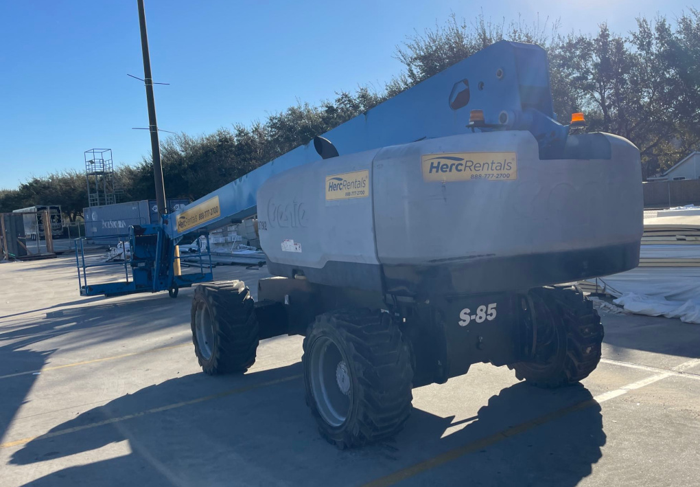 2017 Genie S-85-2