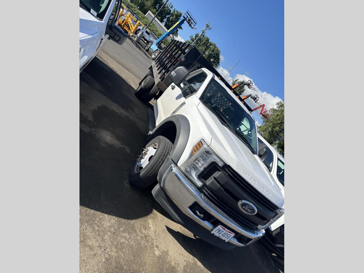 2019 Ford F550-3