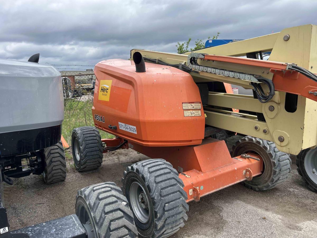 2016 JLG 450AJ-1