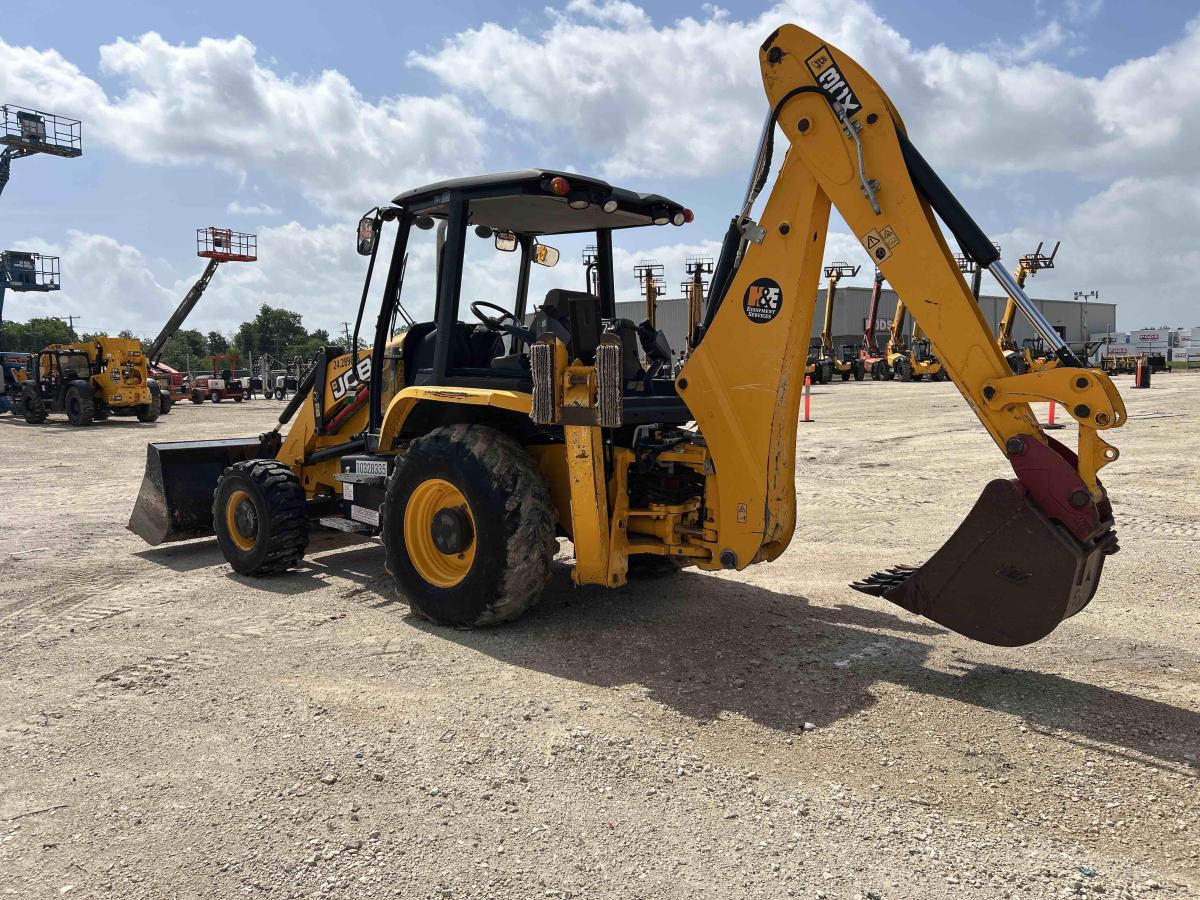 2021 JCB 3CX-6