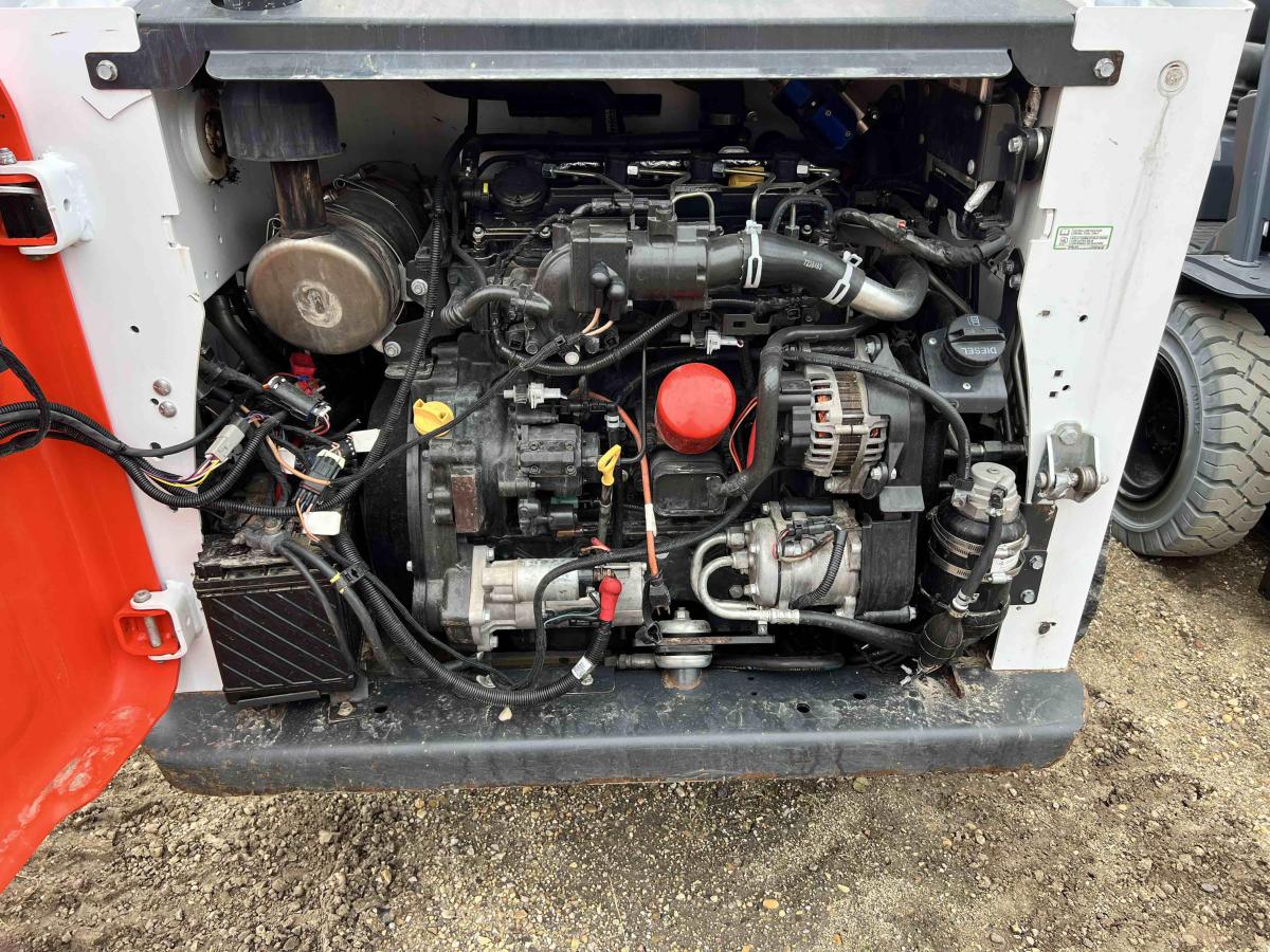 2018 Bobcat T740