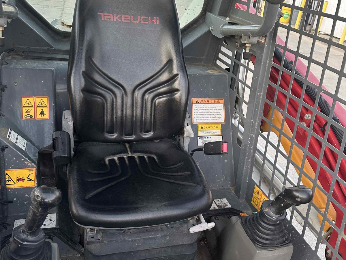 2020 Takeuchi TL8