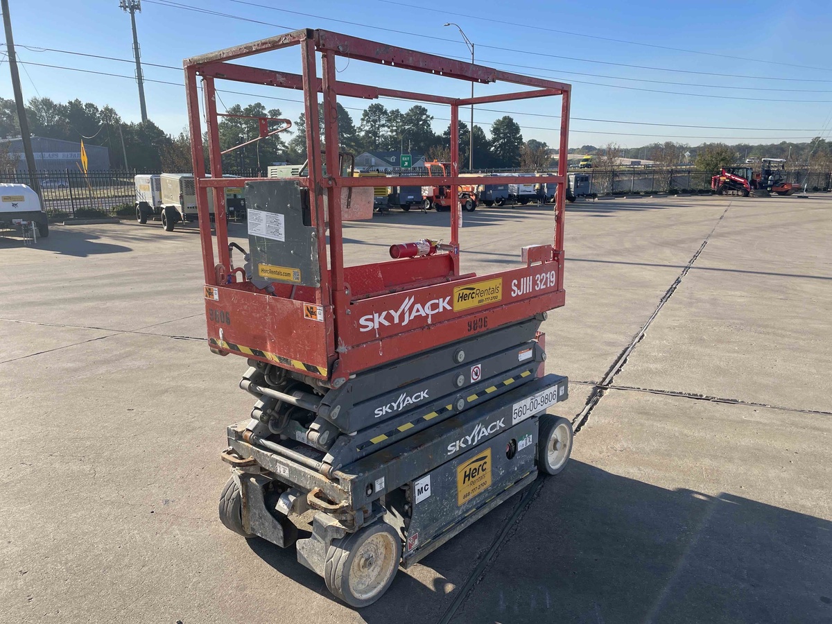 2018 Skyjack SJ3219-8