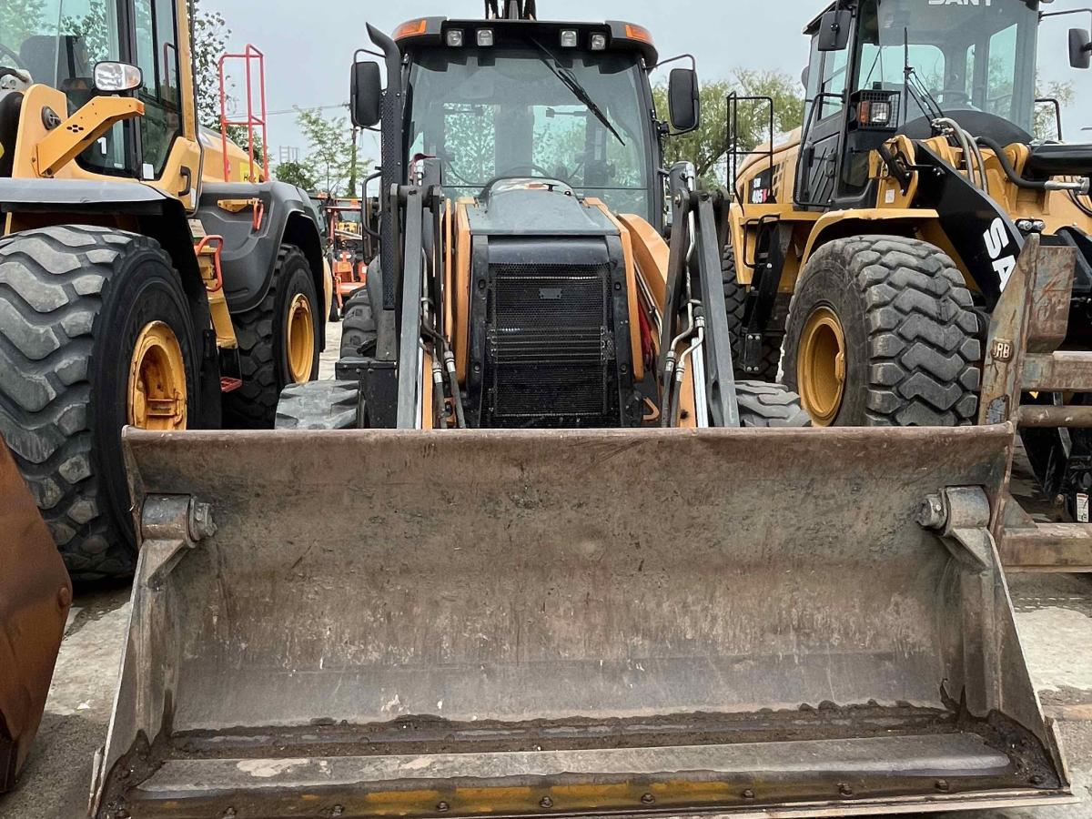 2019 Case 590SN