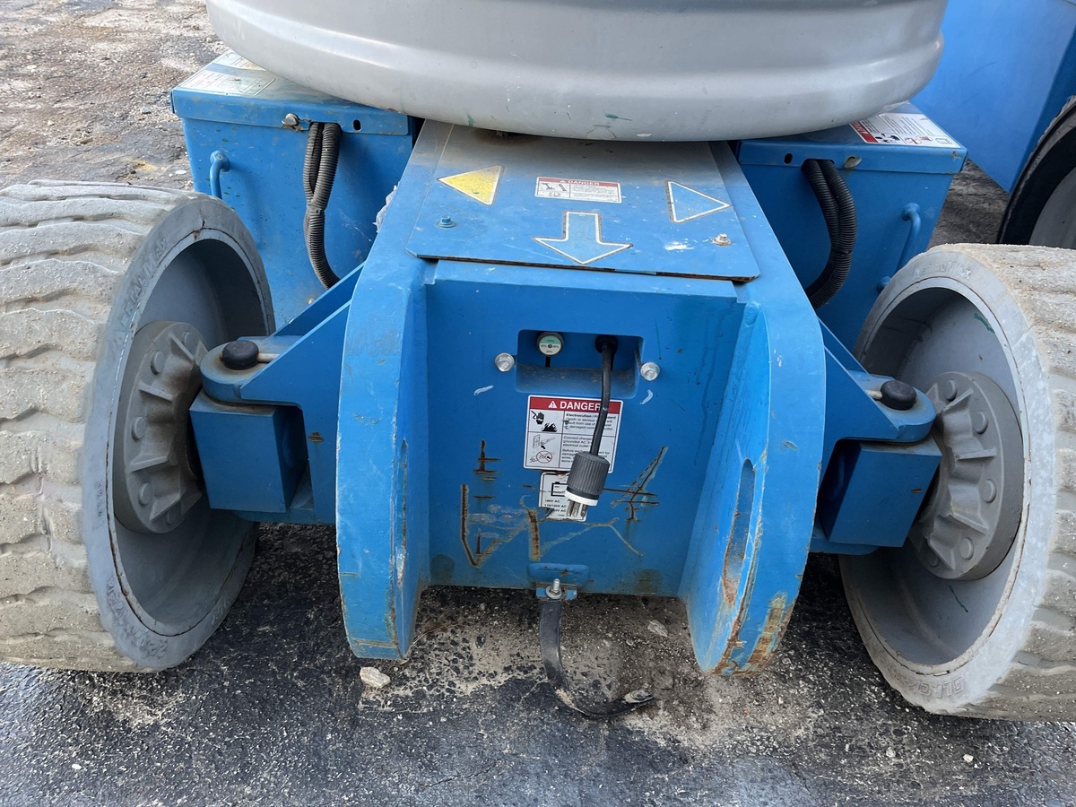 2017 Genie Z-30/20N RJ-11