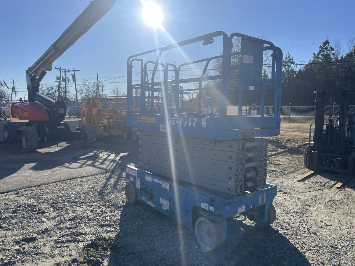 2018 Genie GS-4047-2