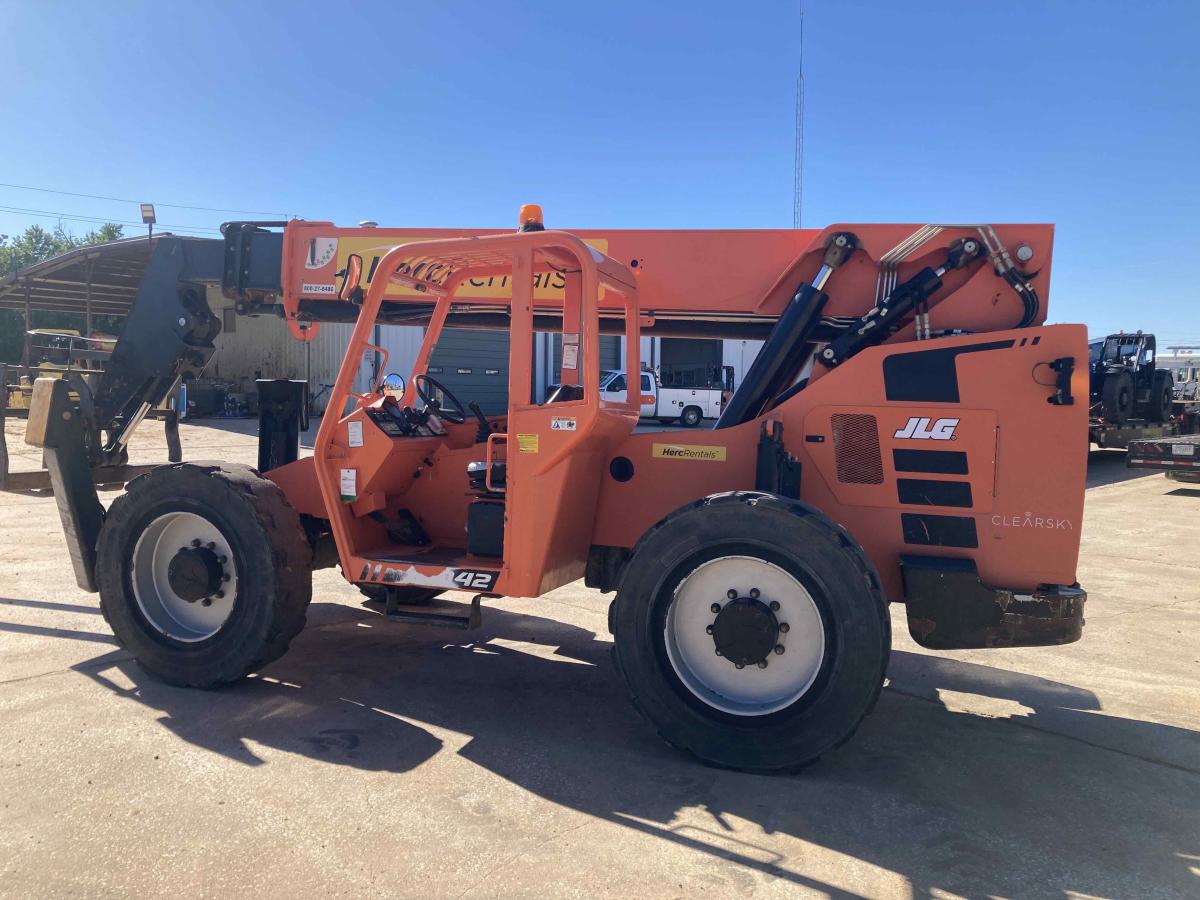2020 SkyTrak 10042
