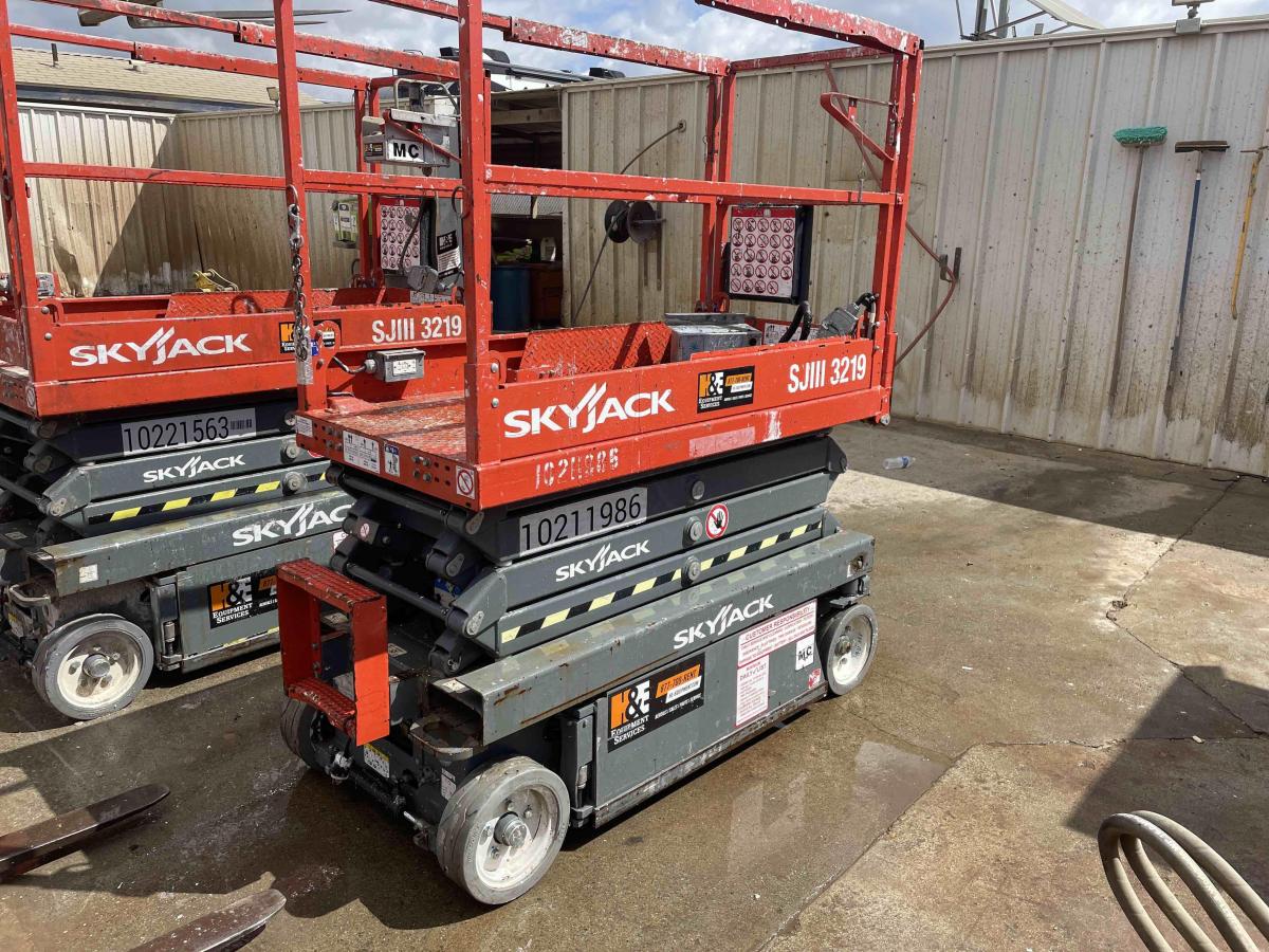 2017 Skyjack SJ3219