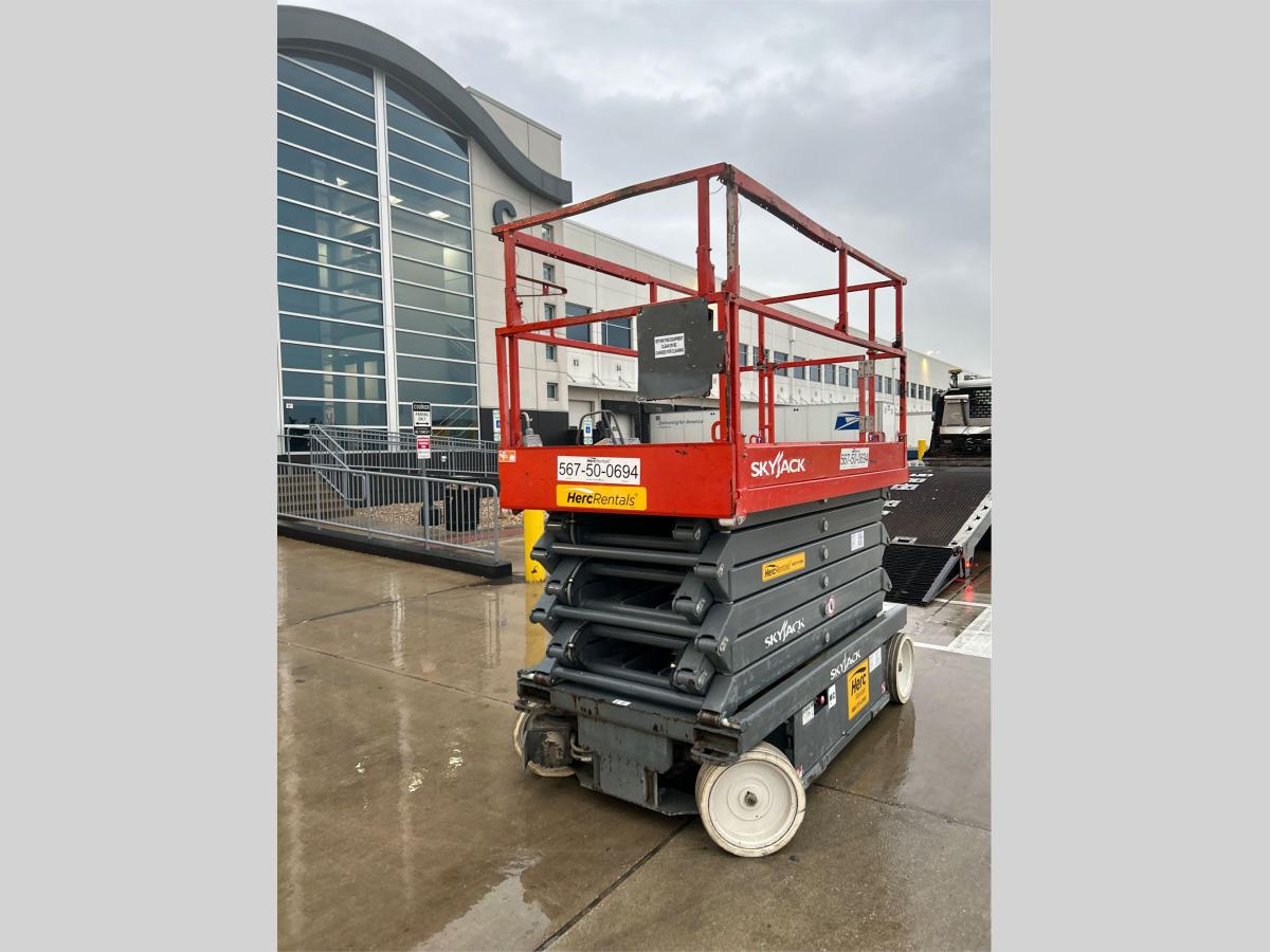 2018 Skyjack SJ4740
