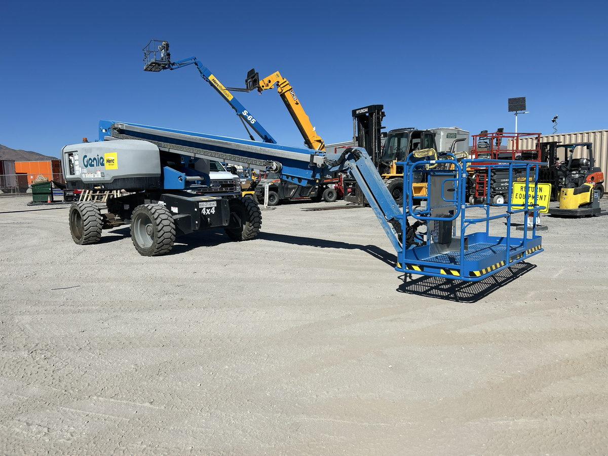 2018 Genie S-65