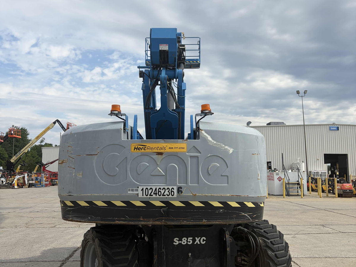 2018 Genie S-85-3