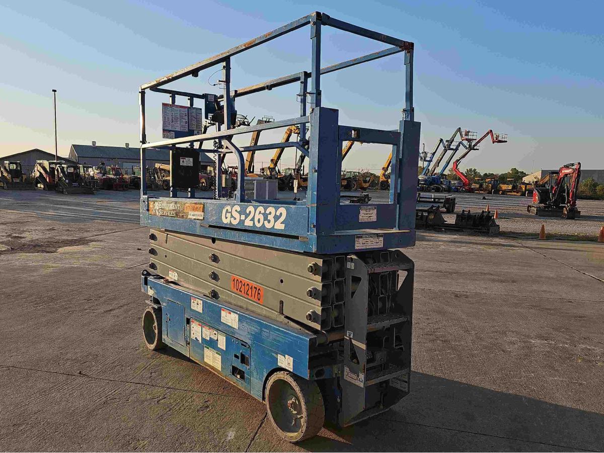 2017 Genie GS-2632-4