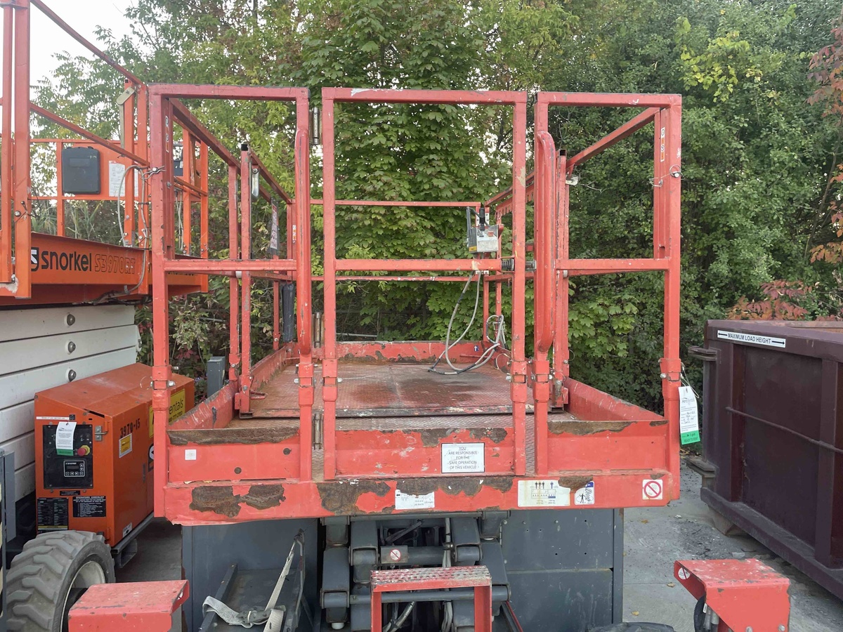 2016 Skyjack SJ-6826RT-4