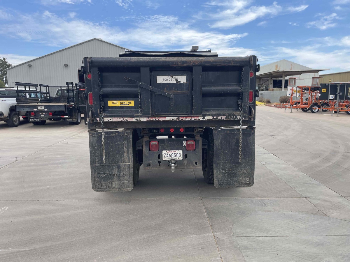 2019 Ford F750-8